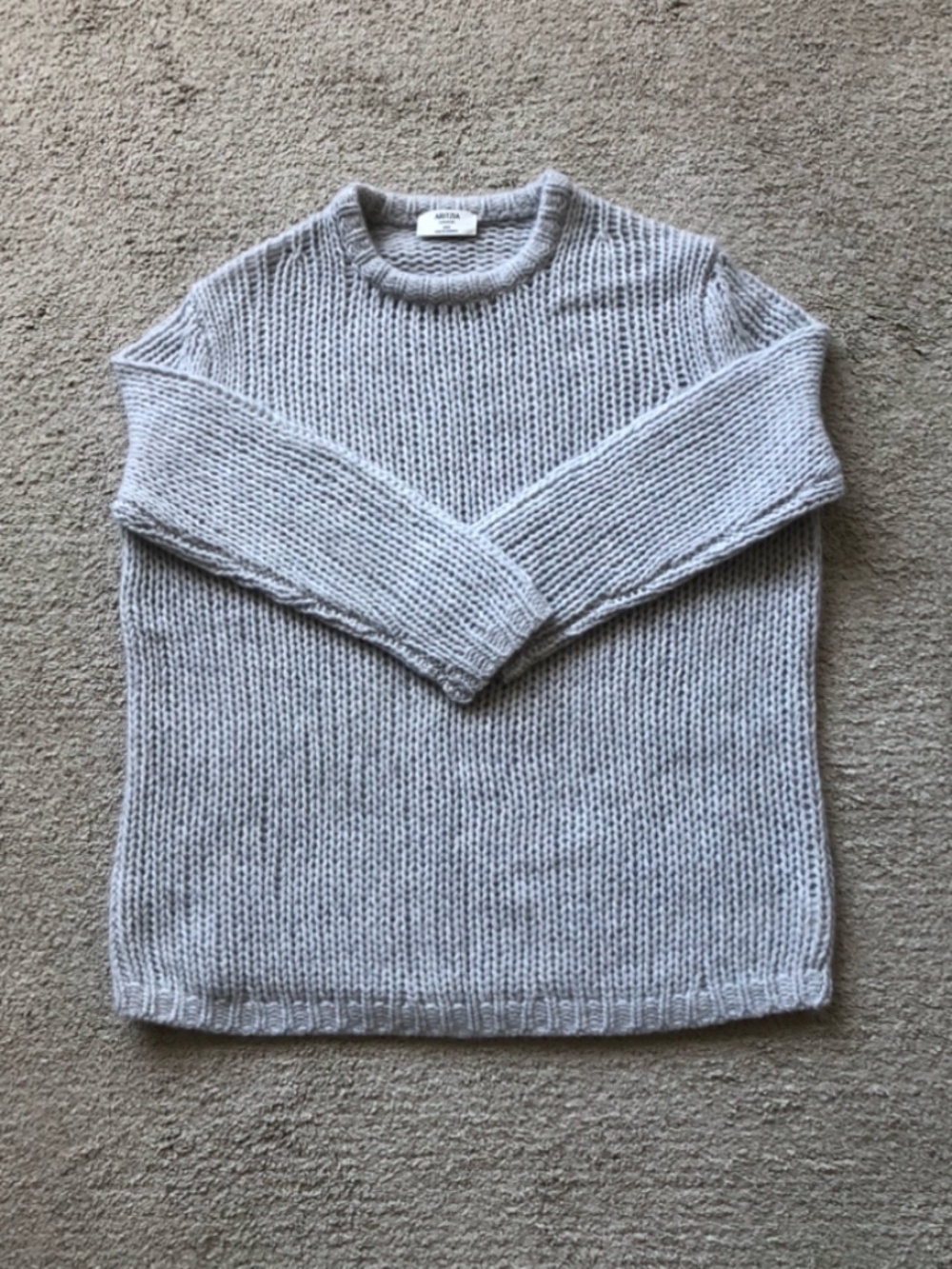 Aritzia Oversized Mesh Crewneck.NWOT.